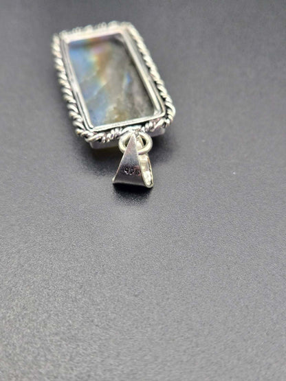 Labradorite Rectangle Pendant – 925 Sterling Silver